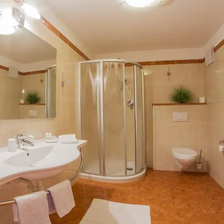 *** Geringerhof Aparthotel Schenna