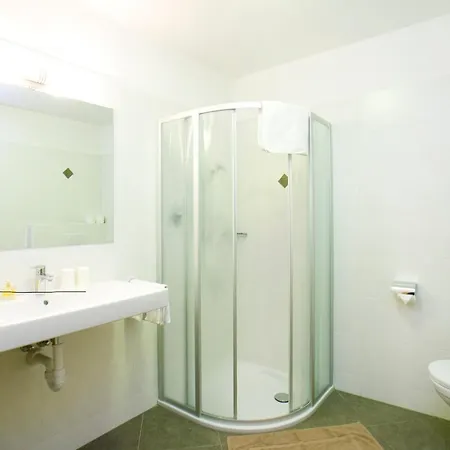 *** Geringerhof Aparthotel 3*